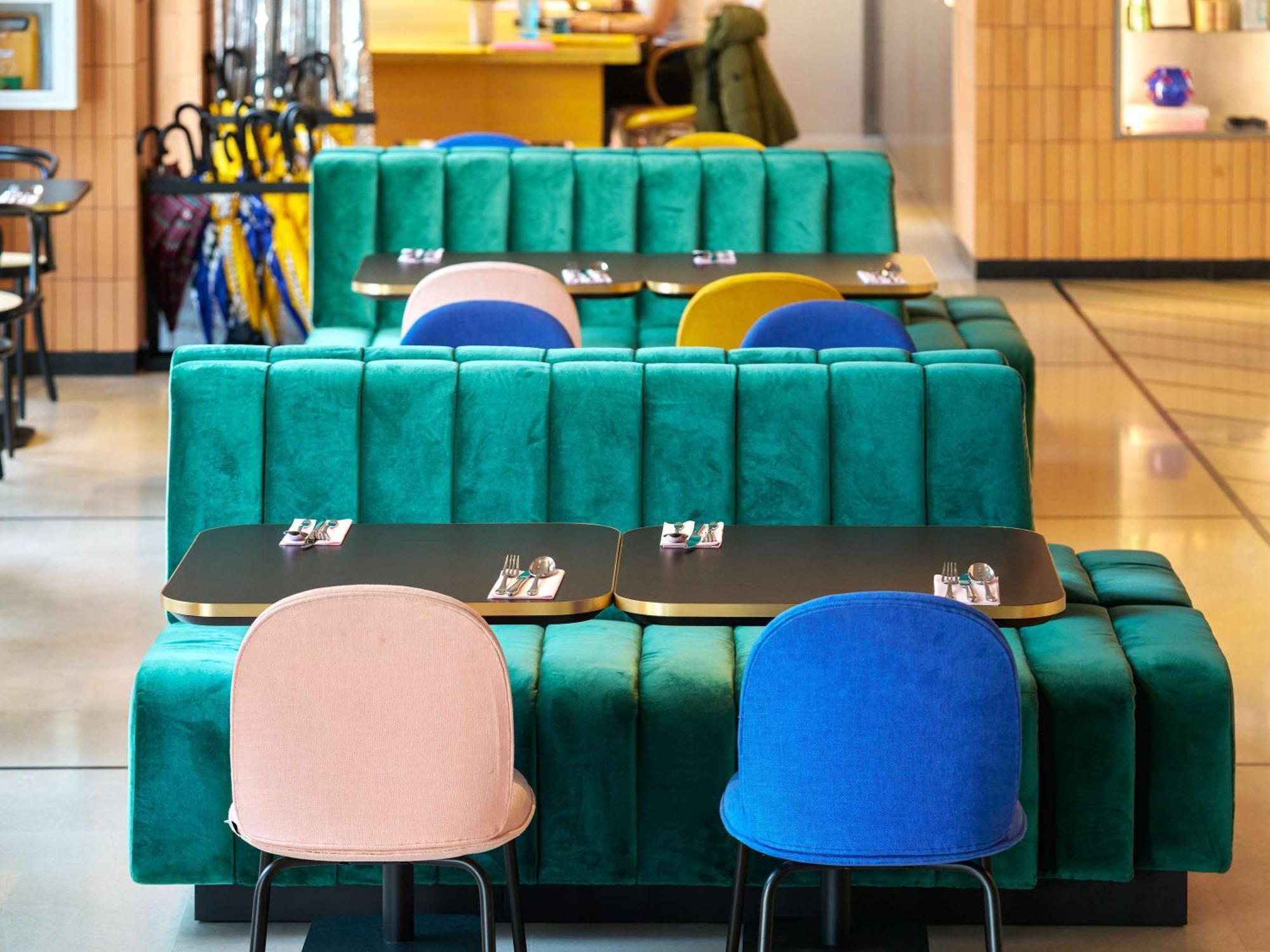 Tribe Paris Clichy Hotel Bagian luar foto