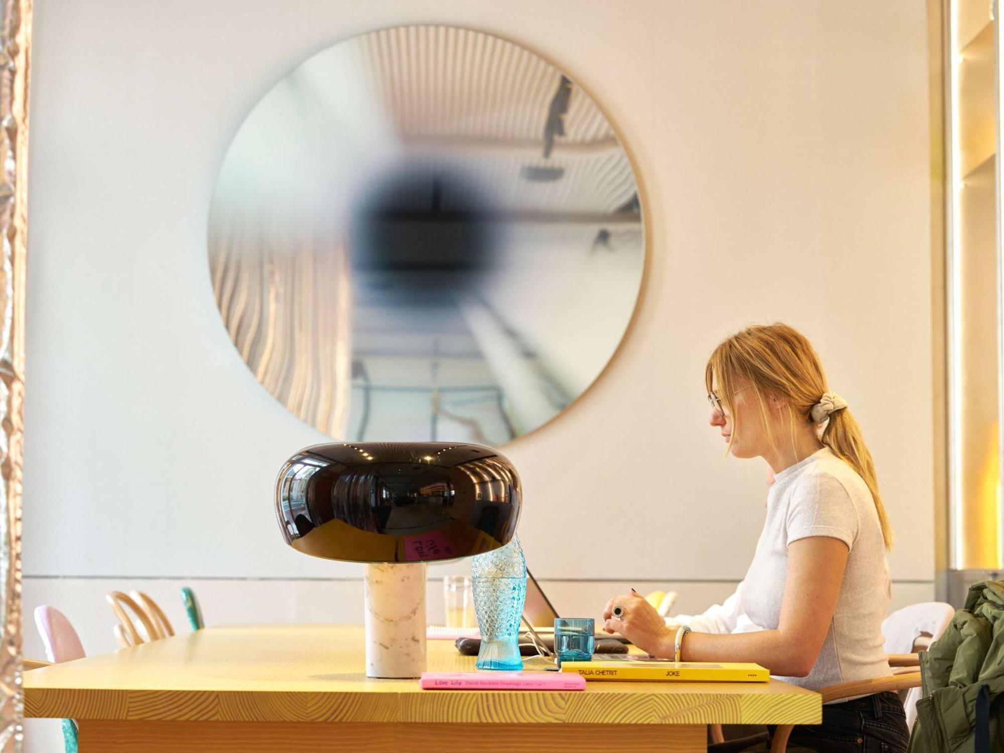 Tribe Paris Clichy Hotel Bagian luar foto